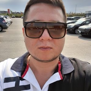 Meet your Posher, Camilo